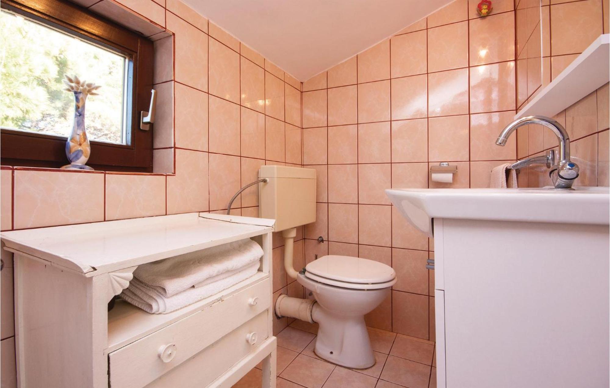 Awesome Apartment In Jadrija With Wifi Exteriér fotografie