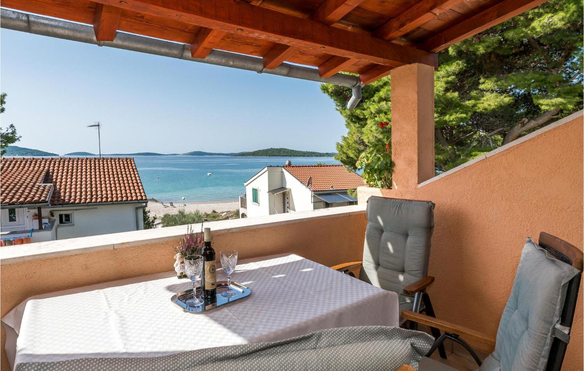 Awesome Apartment In Jadrija With Wifi Exteriér fotografie